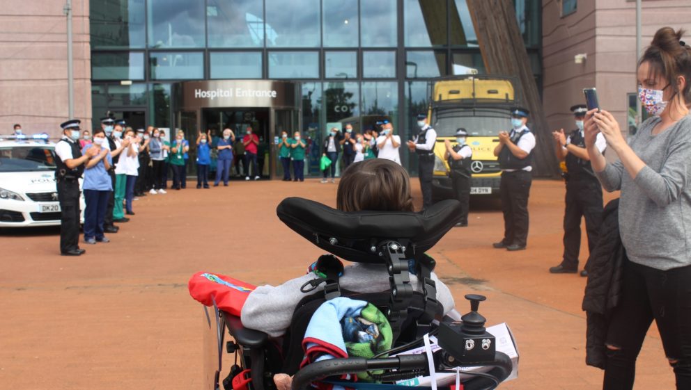 Hari leaving Alderhey Hospital