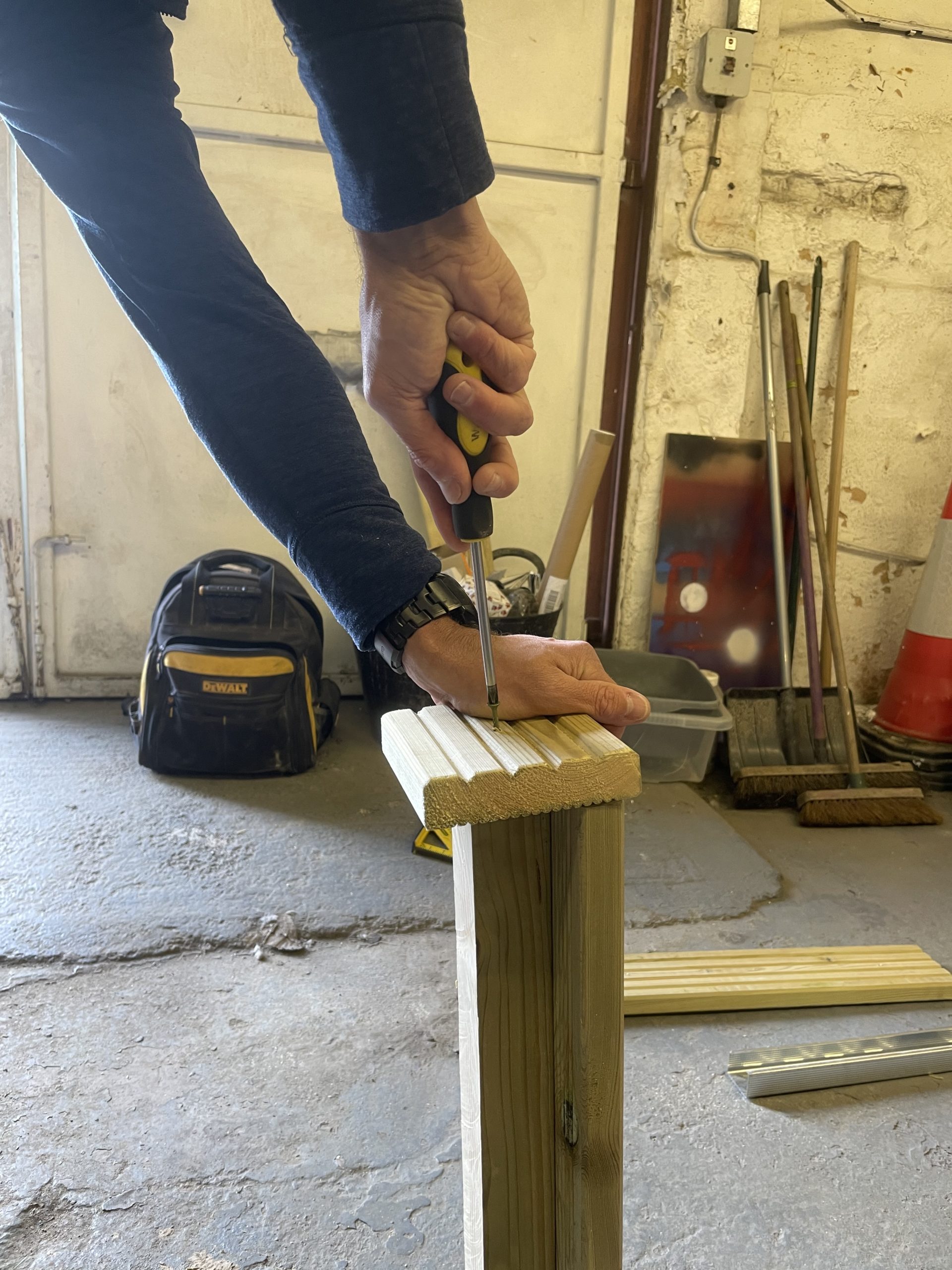 Image 6 instructions on how to construct fence extenders - Helping Hands