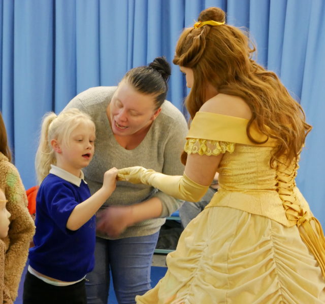 Child and her parent meeting a Little Dreamer Events Princess at a WellChild Family Tree Parent Meet Up