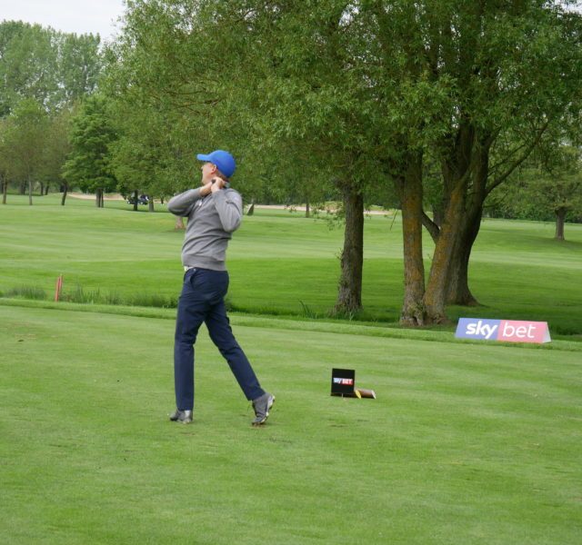 Ed Chamberlin playing golf